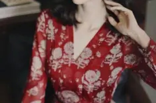 陪睡陪玩只是冰山一角！又一女星自曝潜规则黑幕远比想的更肮脏