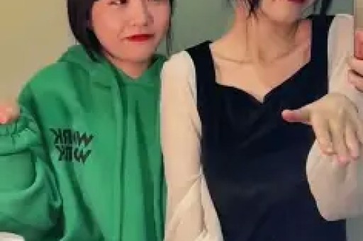 网红黄一鸣账号被封：从自曝未婚生女到遛狗冲突网红生涯大翻车